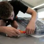 Anschrauben dach Anwendungsbild: Anschrauben eines Dachs